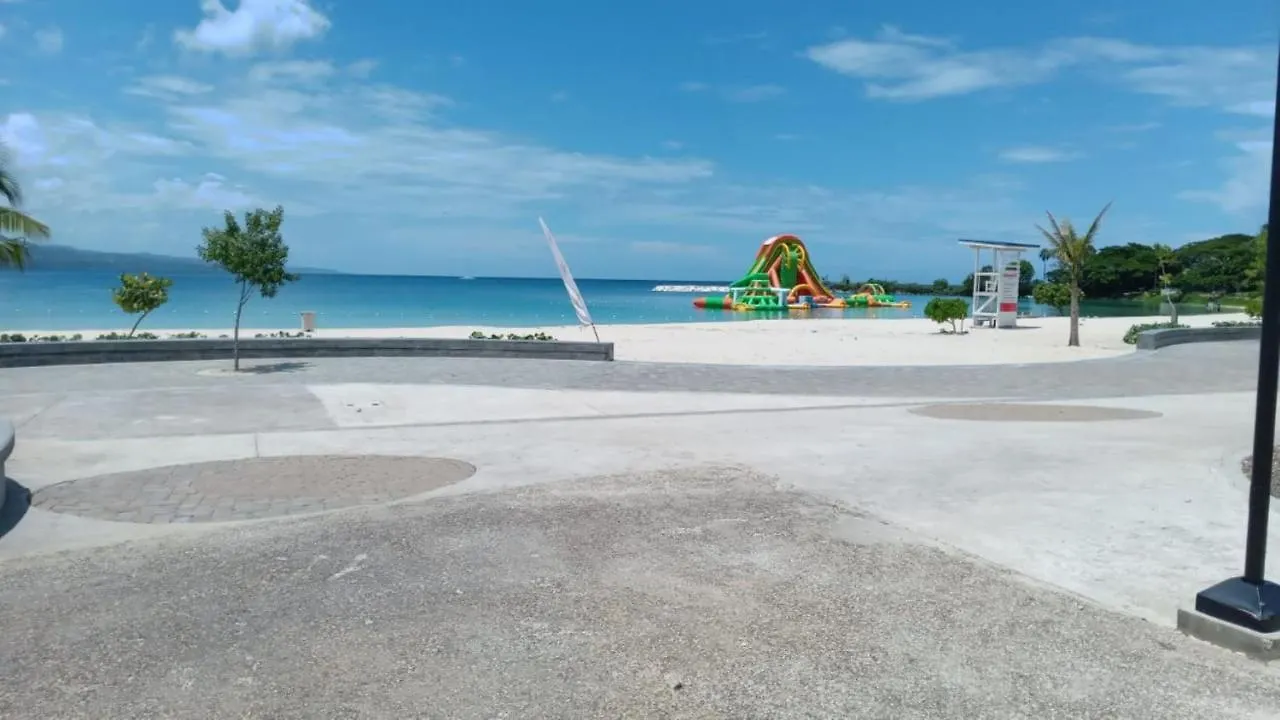 Villa Chaudhry Holiday House Montego Bay Jamaica
